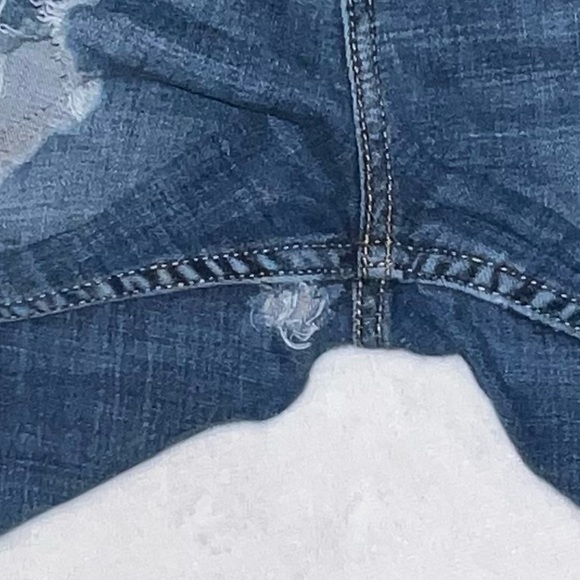 Hollister High-Rise Super Skinny Ripped and Distressed Blue Denim Jeans - Picture 5 of 11